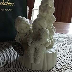 NWOT, Snowbabies Figurine